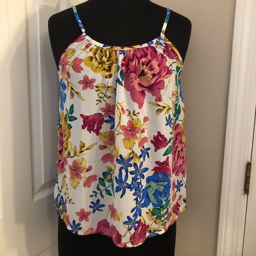 💚5 for $20💚 Colorful White & Floral Summer Tank Top Blouse